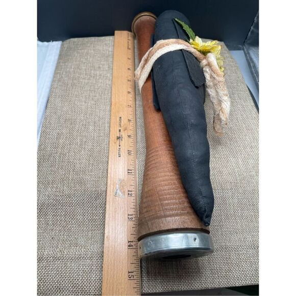 Vintage Wooden Spool Textile Mill Thread Spindle Holder with Spring Crow Decor A - Picture 5 of 8